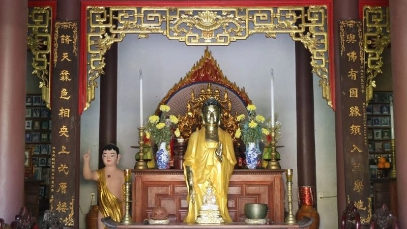 Tham quan Chùa Báo Quốc trải nghiệm không gian tĩnh lặng