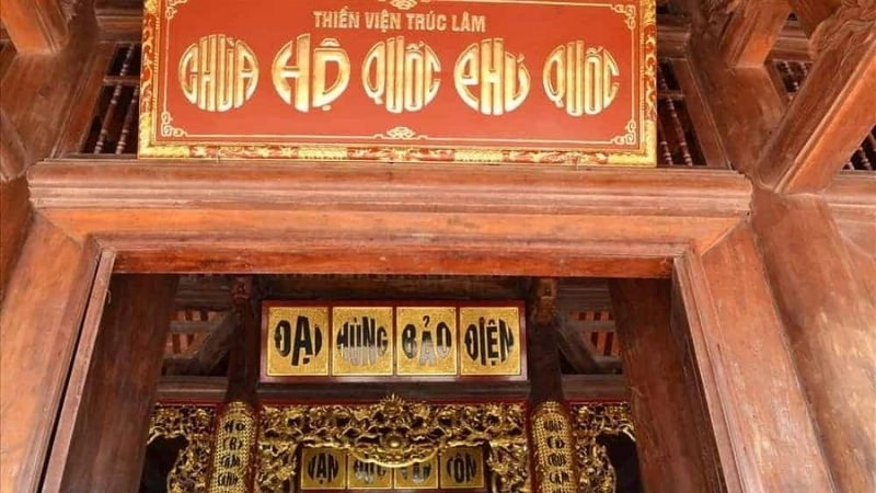 Kiến trúc Chùa Hộ Quốc uy nghi hòa cùng biển trời