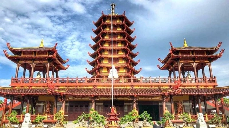 Chùa Xá Lợi ở đâu điểm đến linh thiêng Sài Gòn