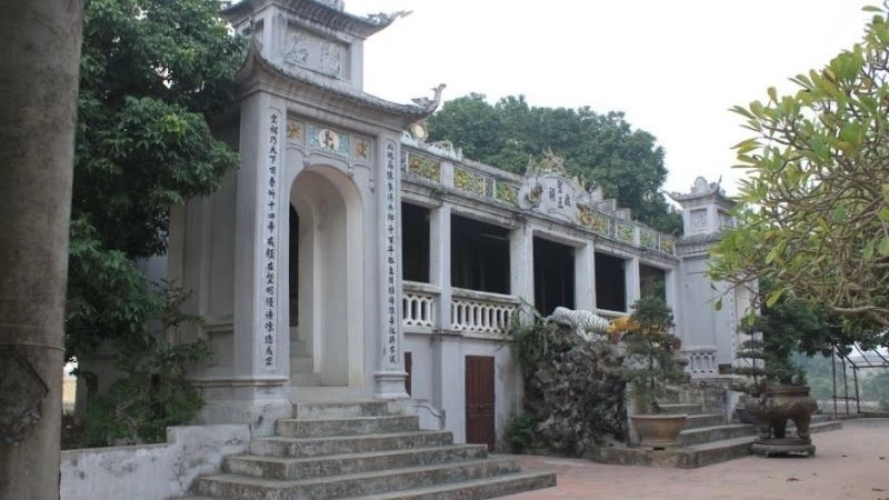 Hướng dẫn đi đền Bão Lộc chi tiết cho du khách thập phương