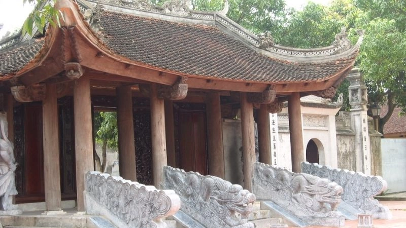 Hình ảnh đền Lý Bát Đế qua từng góc nhìn