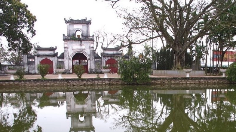 Hình ảnh đền Trần trong không gian cổ xưa