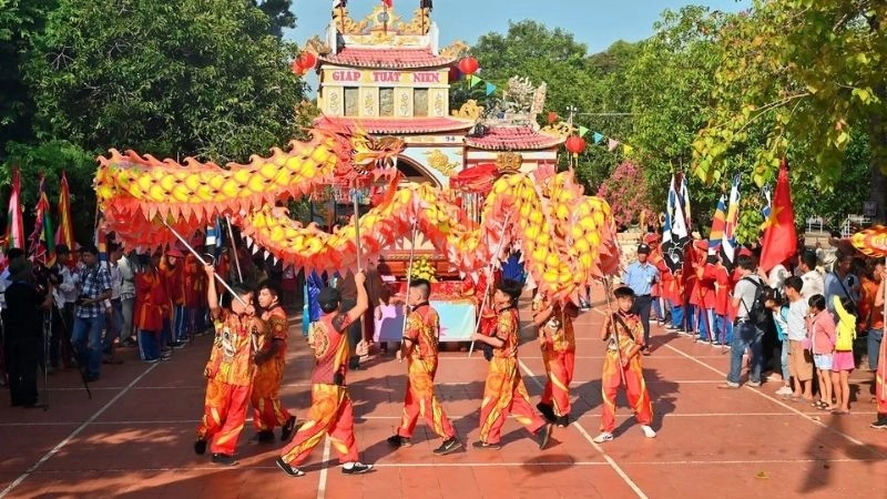 Dinh Thầy Thím Bình Dương gắn với nét đẹp tín ngưỡng