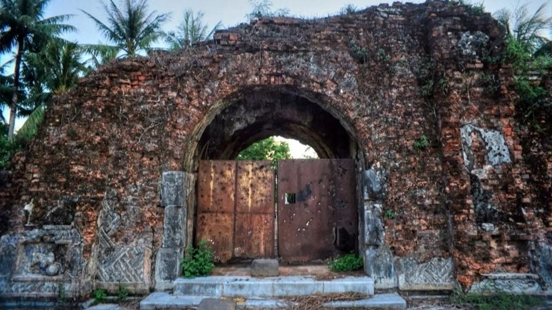 Chạm vào ký ức tại di tích thành cổ Quảng Trị