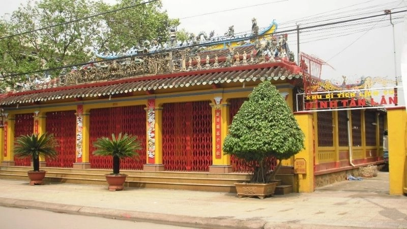 Hình ảnh đình Tân Lân mang vẻ đẹp cổ kính