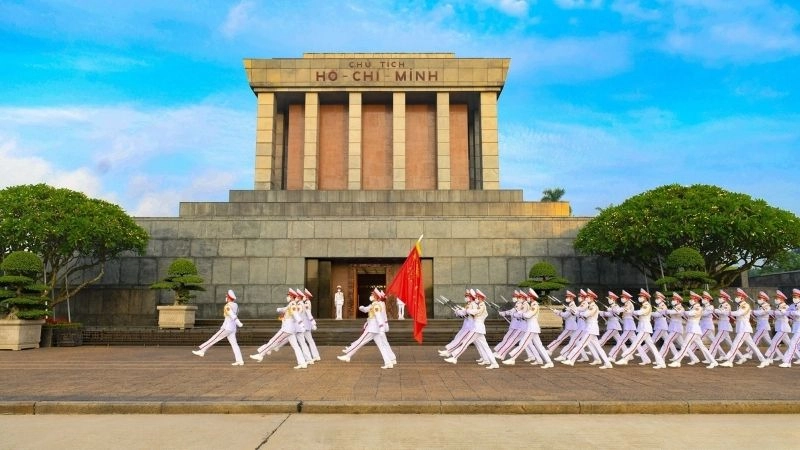 Giờ mở cửa Lăng Hồ Chí Minh phục vụ khách tham quan