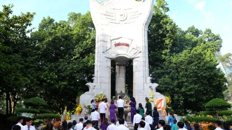 Lịch sử Nghĩa trang Trường Sơn khắc ghi hồn dân tộc