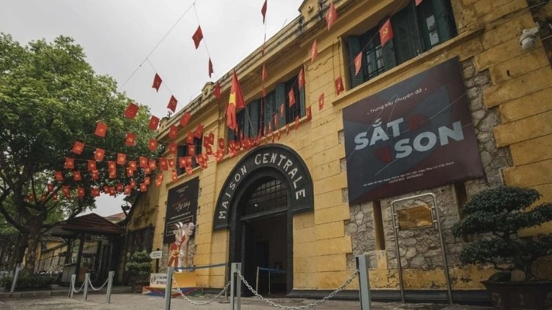 Hồi tưởng lại lịch sử nhà tù Hỏa Lò bi tráng