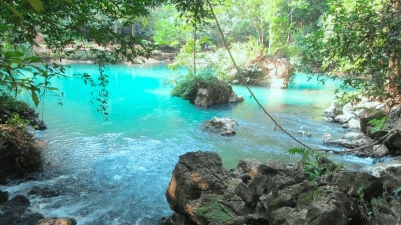 Suối Lê Nin Cao Bằng mang vẻ đẹp yên bình tuyệt sắc