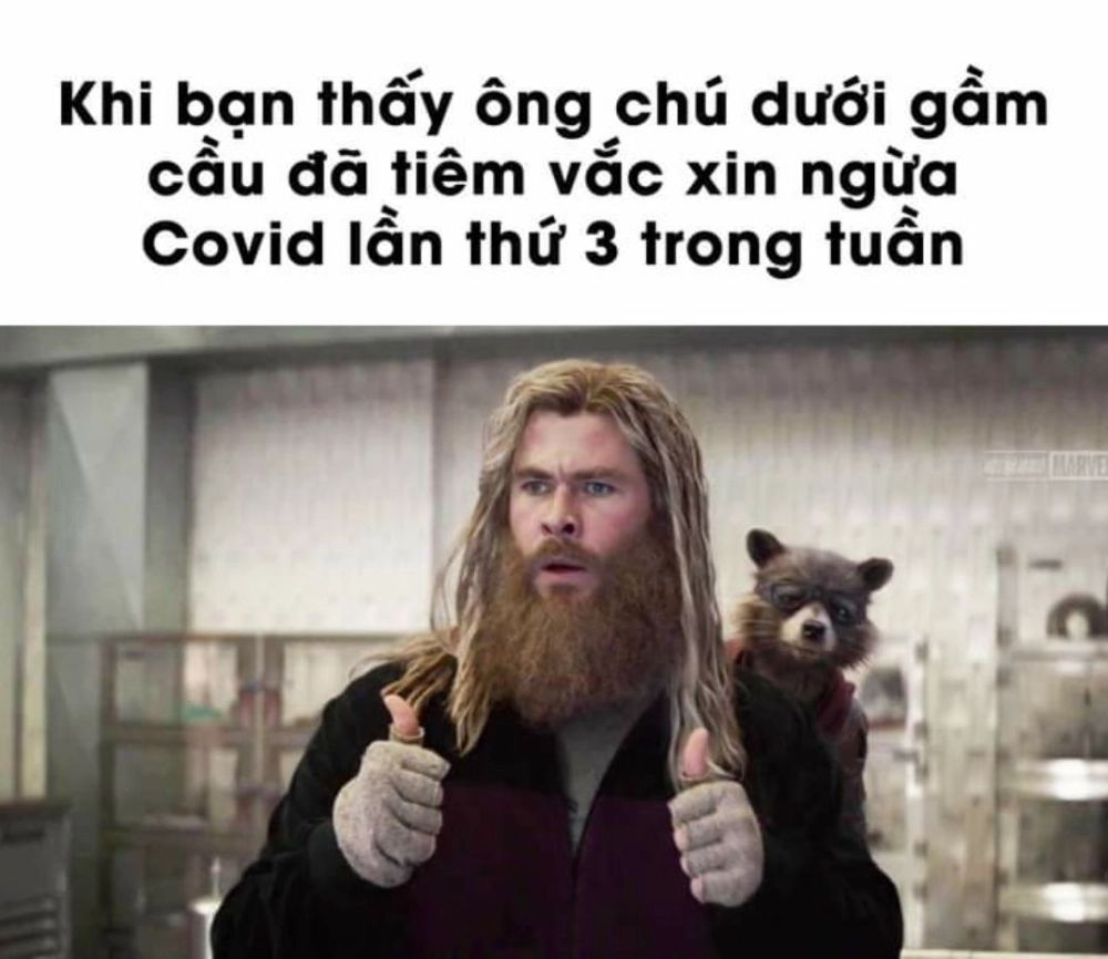 Dark meme anime mang màu sắc u tối và hài hước