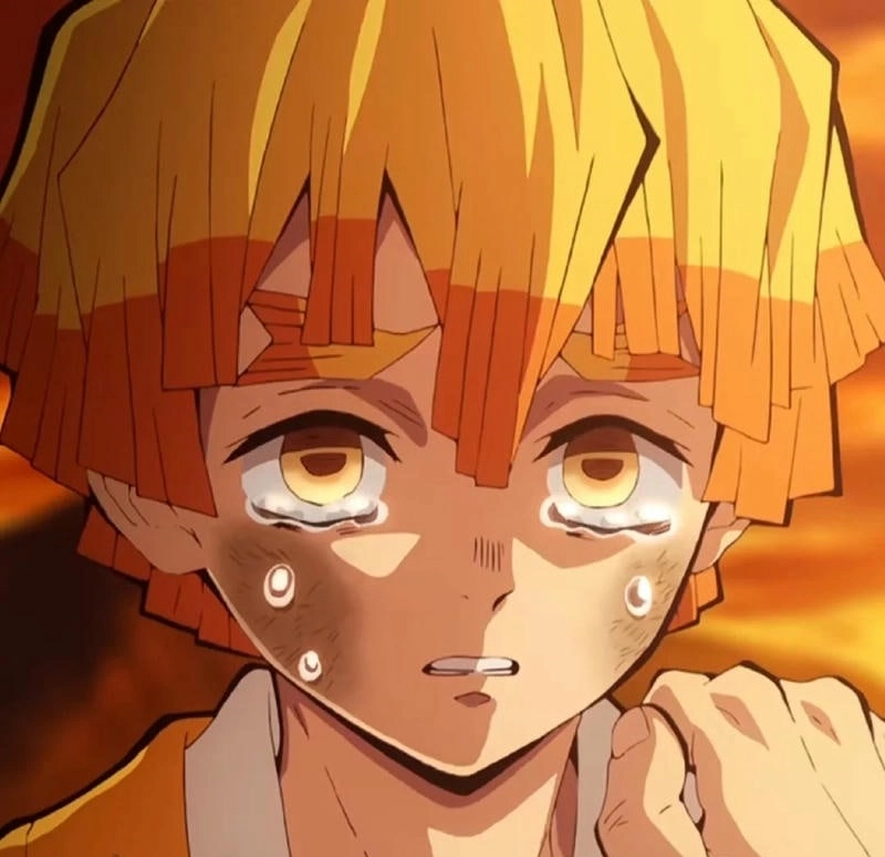 Hình Zenitsu tốc độ ghi lại khoảnh khắc chớp nhoáng huyền thoại