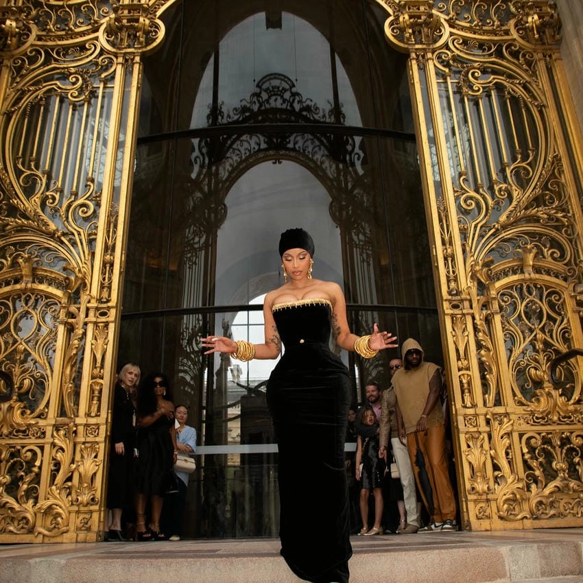 Cardi B and Stefon Diggs trở thành tâm điểm truyền thông