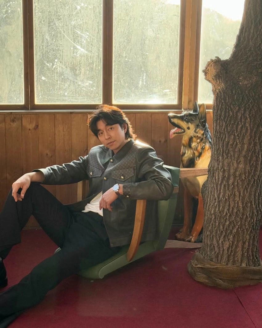 Instagram Gong Yoo chia sẻ cuộc sống đời thường