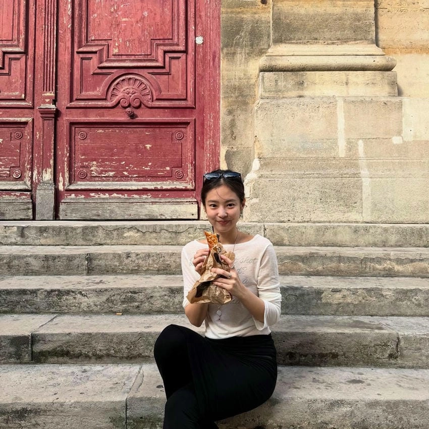 Solo Jennie ca khúc solo gây tiếng vang lớn