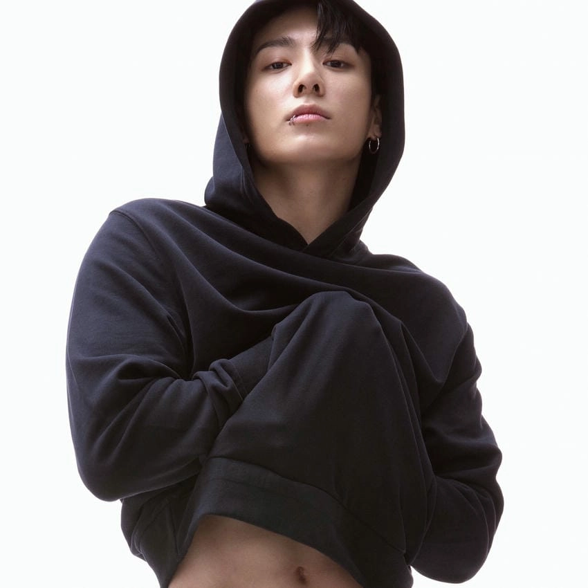 Jungkook Calvin Klein hợp tác bùng nổ thời trang