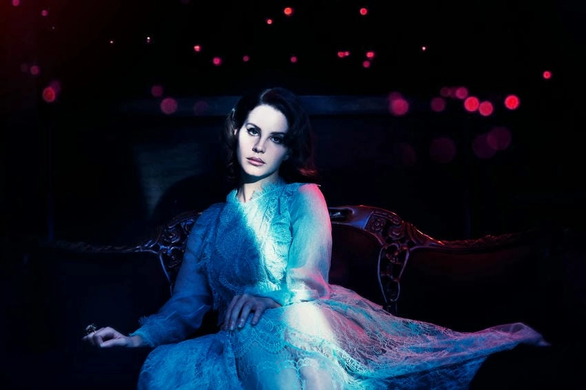 Young And Beautiful Lana Del Rey khiến thế giới say mê