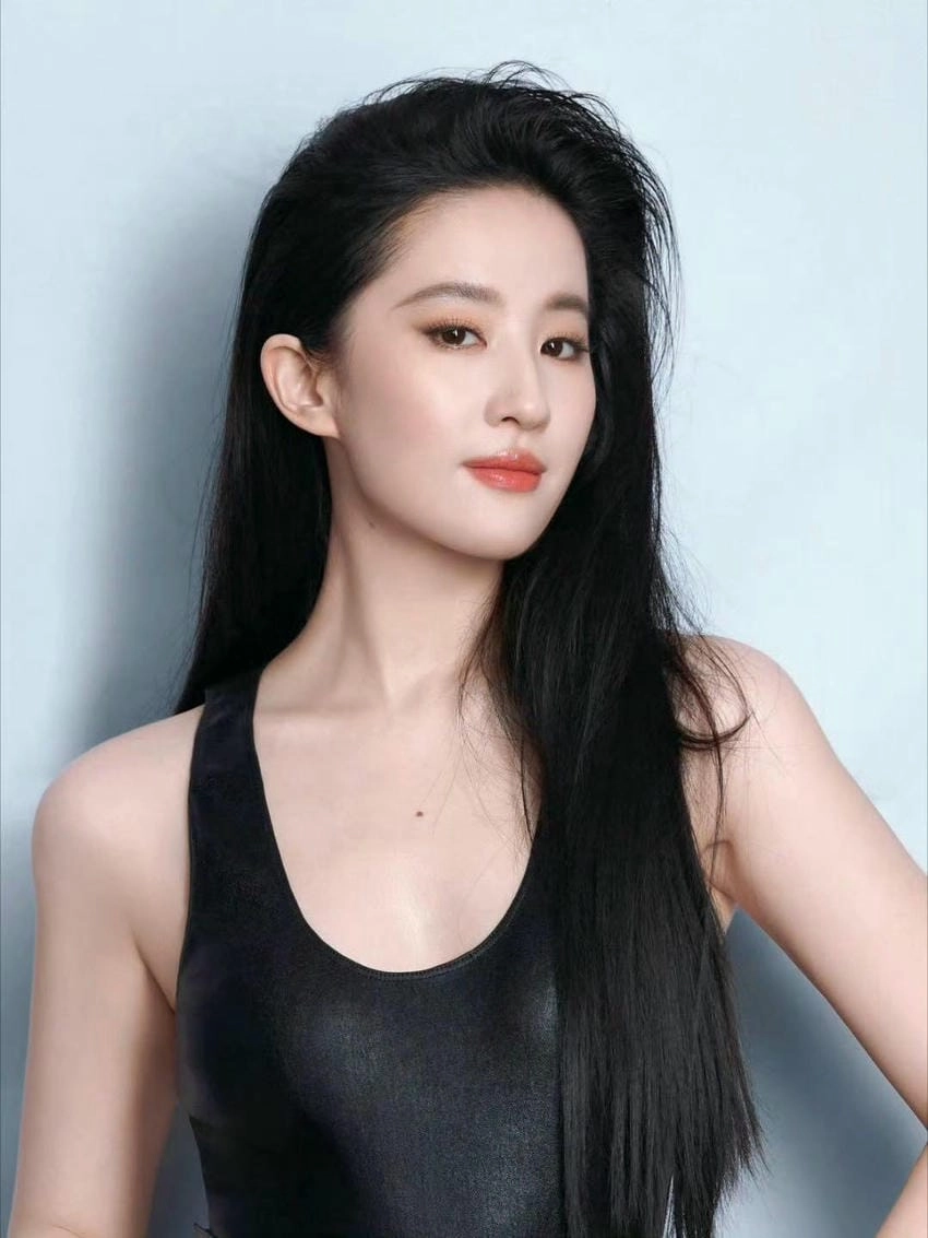 Diễn viên Lưu Diệc Phi tài năng đa dạng