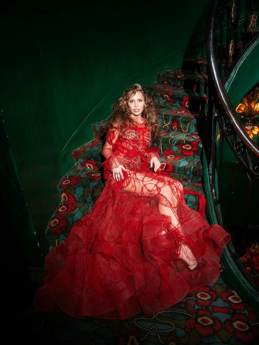 Miley Cyrus song khẳng định tài năng âm nhạc toàn cầu