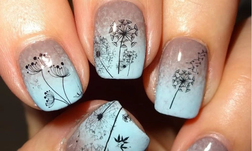 Nail gắn hoa độc đáo cho bàn tay nổi bật khác biệt