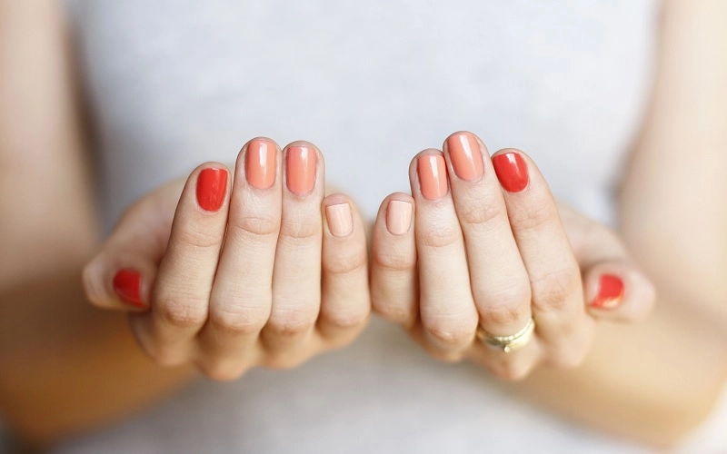 Những mẫu nail màu cam đẹp quyến rũ rạng ngời