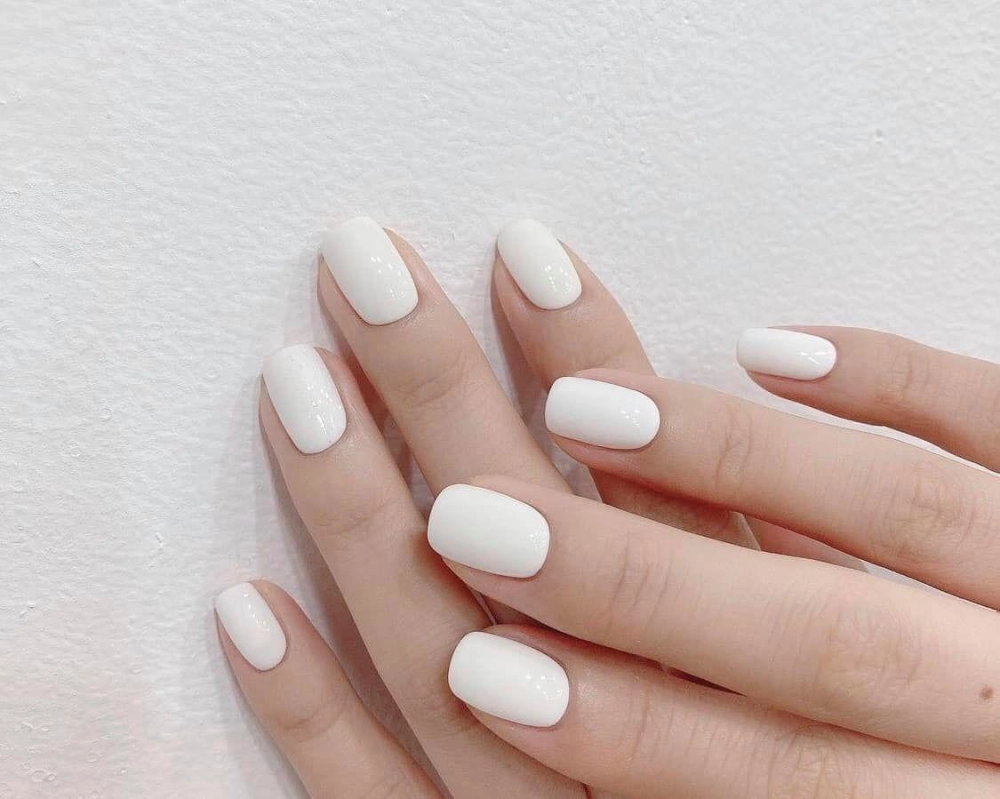 Nail trơn đẹp mang lại nét sang chảnh thời thượng