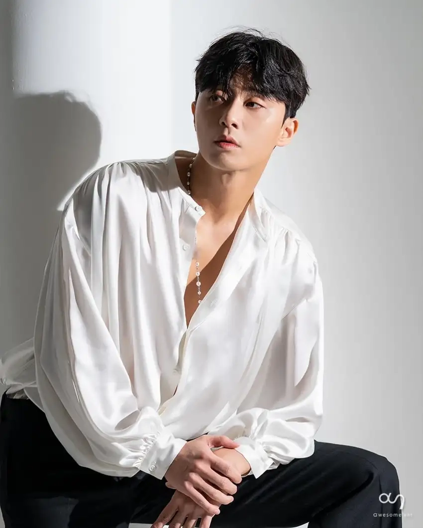 Park Seo Joon Itaewon Class gây sốt toàn cầu