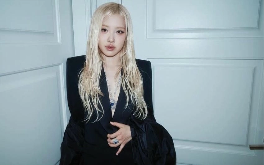 Rosé cute với nụ cười rạng rỡ dễ thương