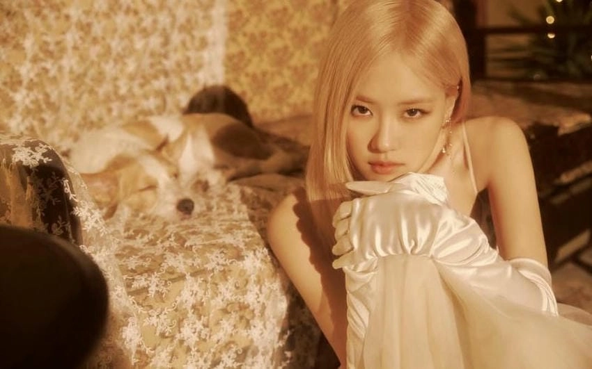 Album Rosé mang dấu ấn riêng biệt khó quên