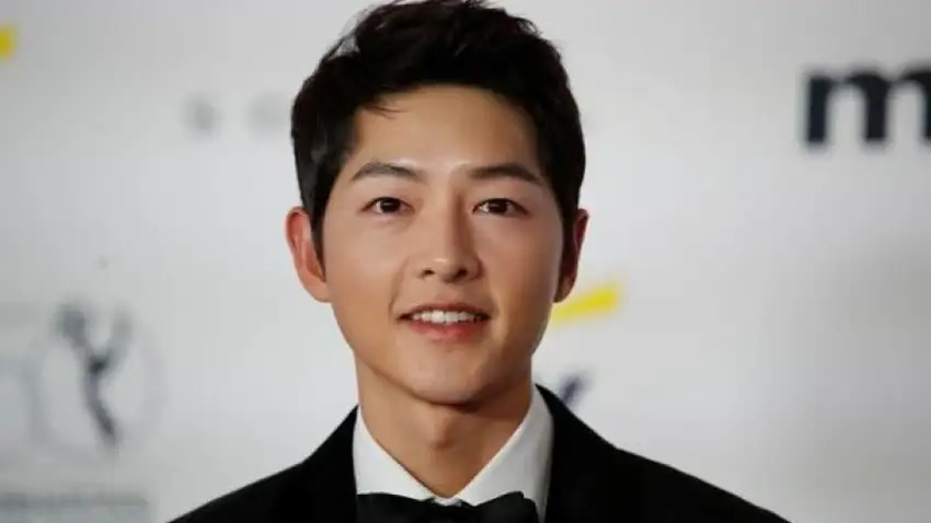 Song Joong Ki bao nhiêu tuổi được fan tìm kiếm