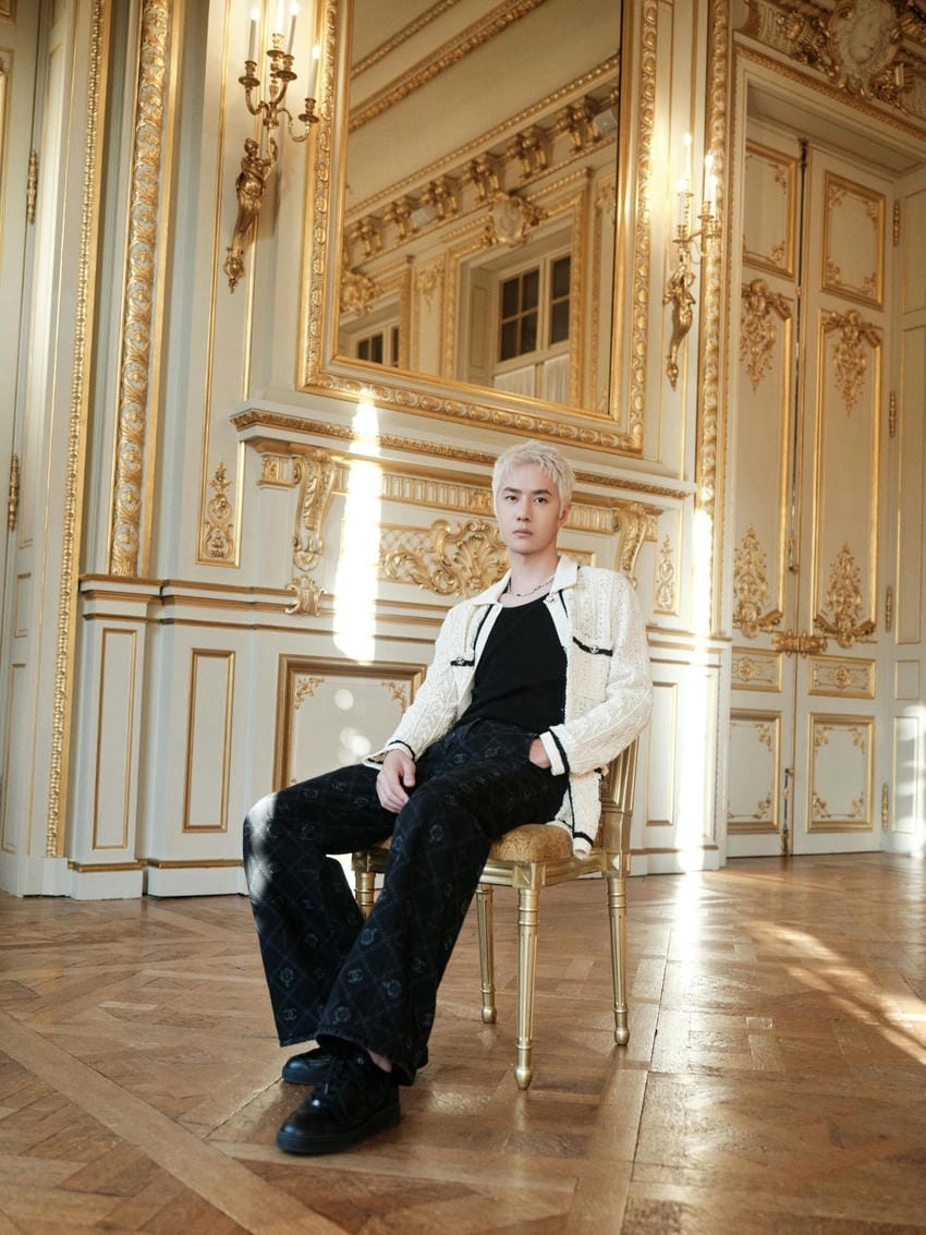 Vương Nhất Bác hẹn hò gây chú ý