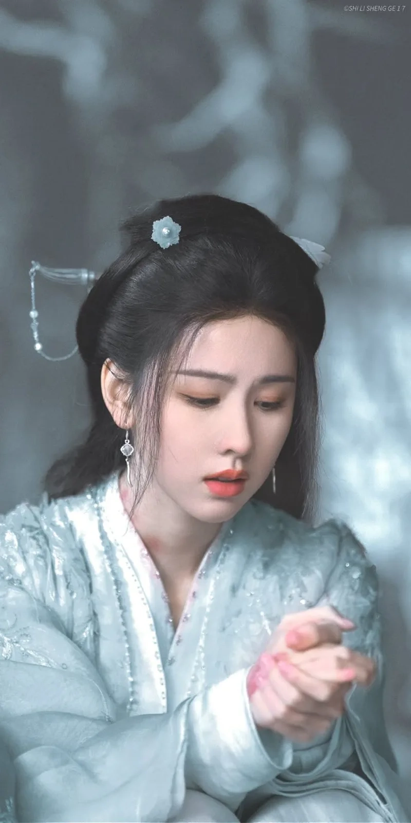 Xem ngay khoảnh khắc con gái khóc con gái khóc ảnh buồn