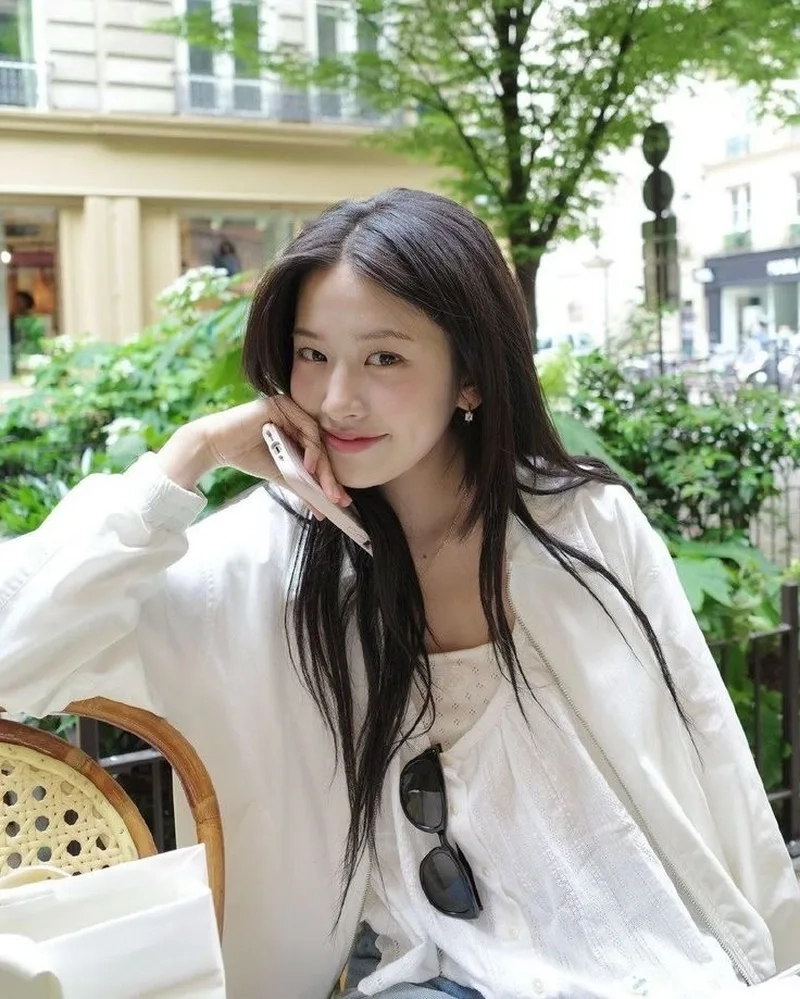 Khám phá vẻ dễ thương của hình ảnh con gái xinh