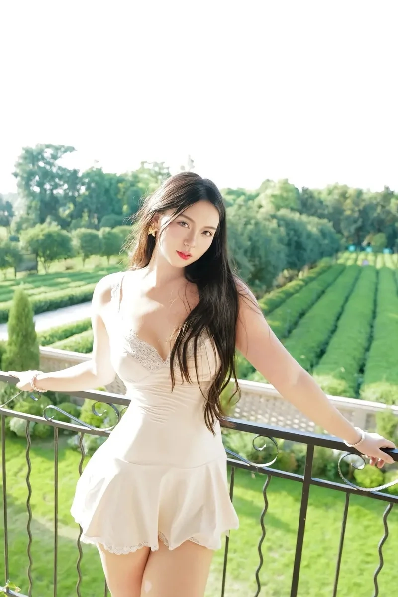 Ngắm nhìn khoảnh khắc dễ thương với những hình ảnh cute của con gái