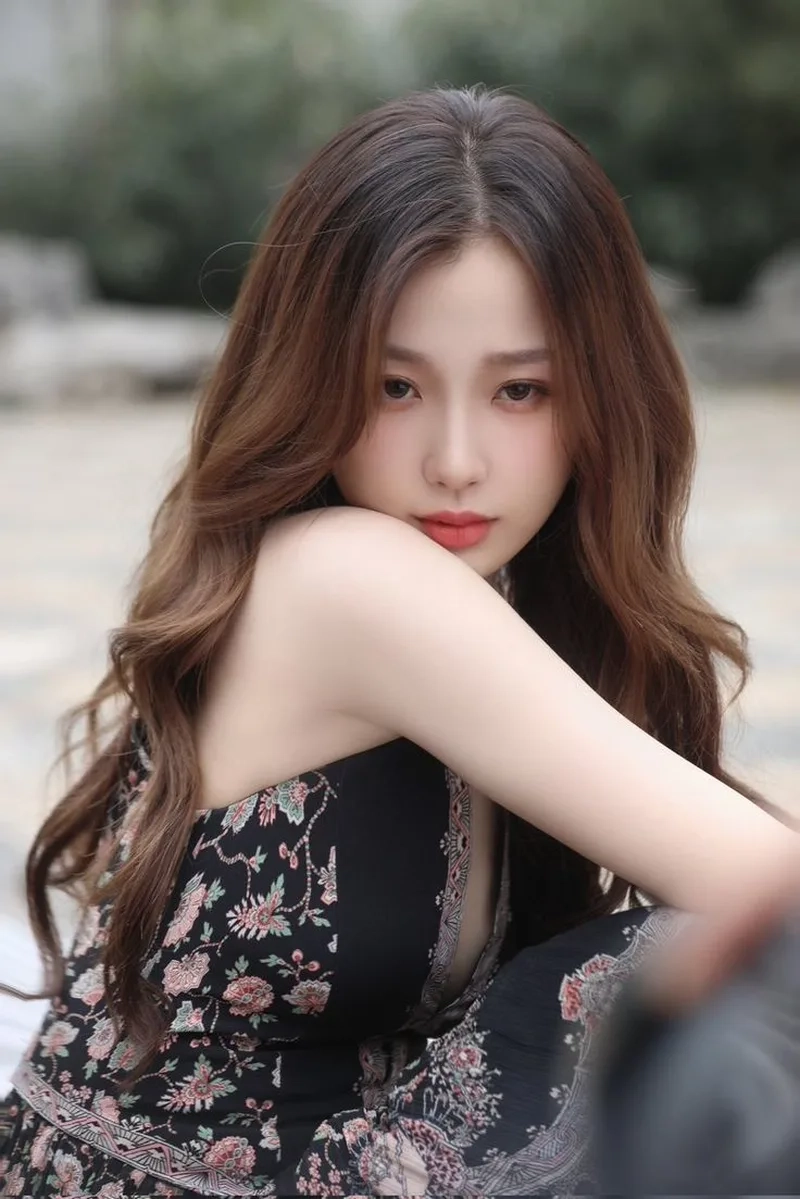 Sắc nét và baby với Gái Trung Quốc mặt baby dễ thương