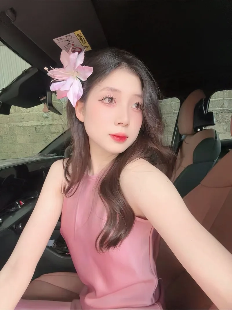 Lưu ngay Ảnh đại diện con gái xinh Instagram cho mạng xã hội