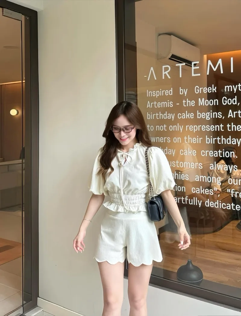 Tỏa sáng mạng xã hội với ảnh mạng con gái đẹp