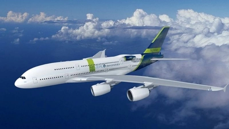 Độ cao tăng dần kéo theo sự giảm mạnh áp suất không khí