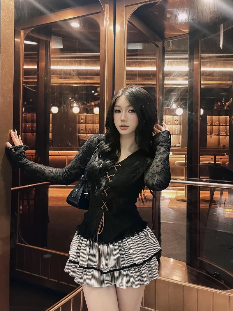 Thêm đáng yêu cho profile với avatar gái