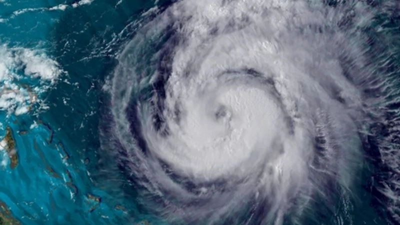 Xoáy thuận nhiệt đới là giai đoạn hình thành của Bão Đại Tây Dương