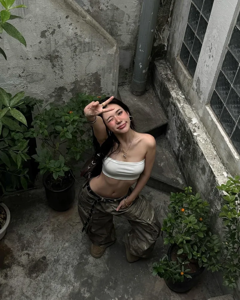 Nổi bật và xinh đẹp cùng gái xinh body đẹp