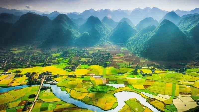 Khí hậu đồng bằng ổn định do ít bị chắn gió và ảnh hưởng độ cao