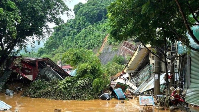 Thấm kém khiến dòng chảy do mưa lan rộng hơn