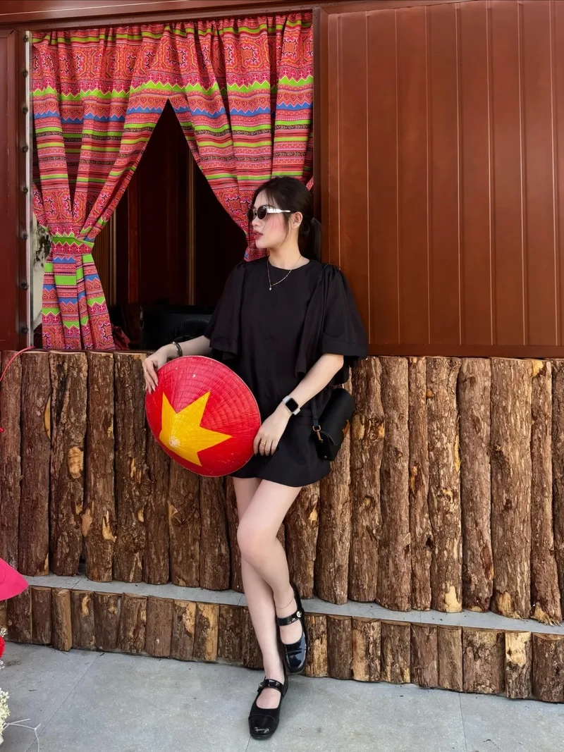 Thêm năng lượng avatar với Ảnh gái xinh cute đeo kính