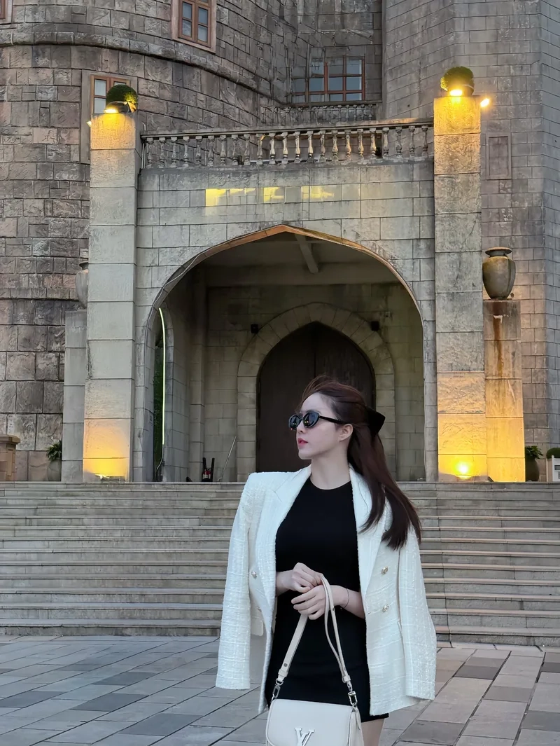 Tỏa sáng trên mạng với Ảnh gái đẹp đeo kính