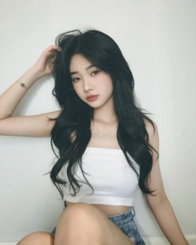 Ngắm vẻ thanh tú của gái xinh nhất việt nam