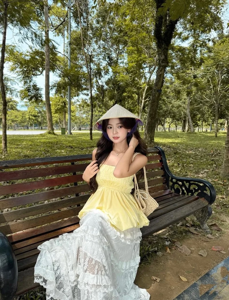 Thêm dễ thương cho mạng xã hội với ảnh gái cute k7