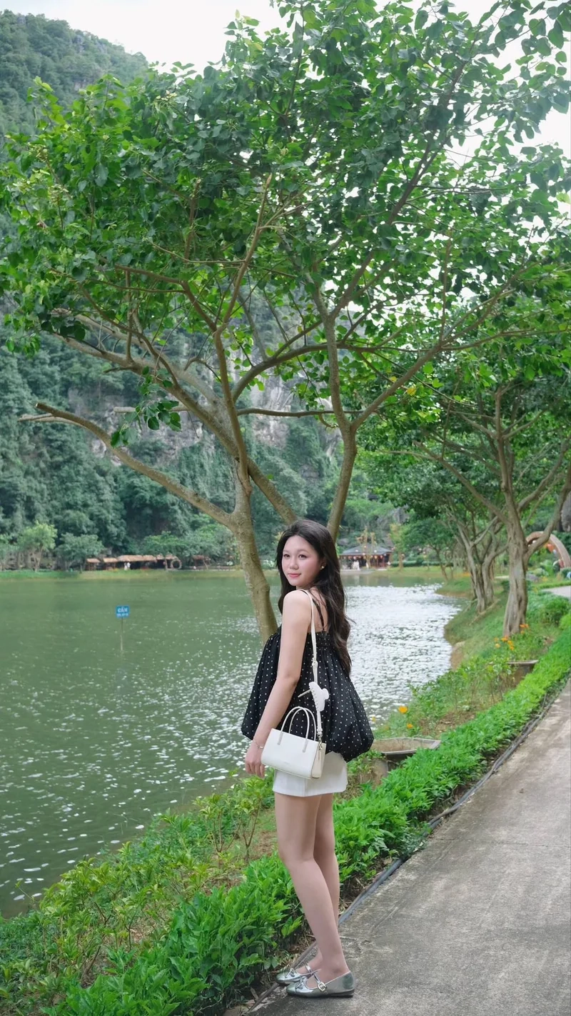 Cá tính mạng xã hội cùng gái xinh k9