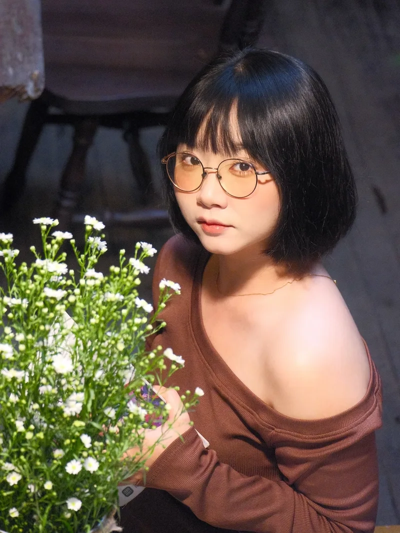 Nổi bật và đáng yêu với Con gái cute