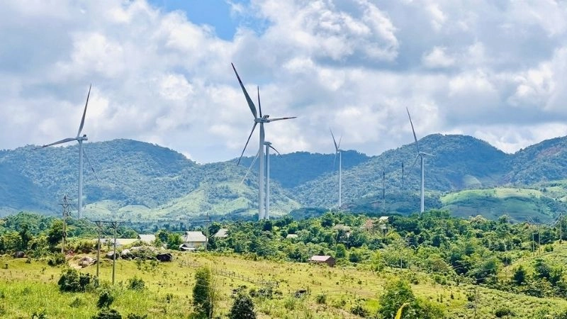 Đối lưu yếu khiến gió núi thổi ổn định suốt đêm