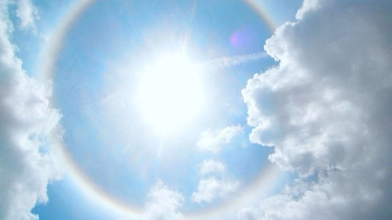 Mây ti chứa tinh thể băng là nền tảng sinh ra hào quang